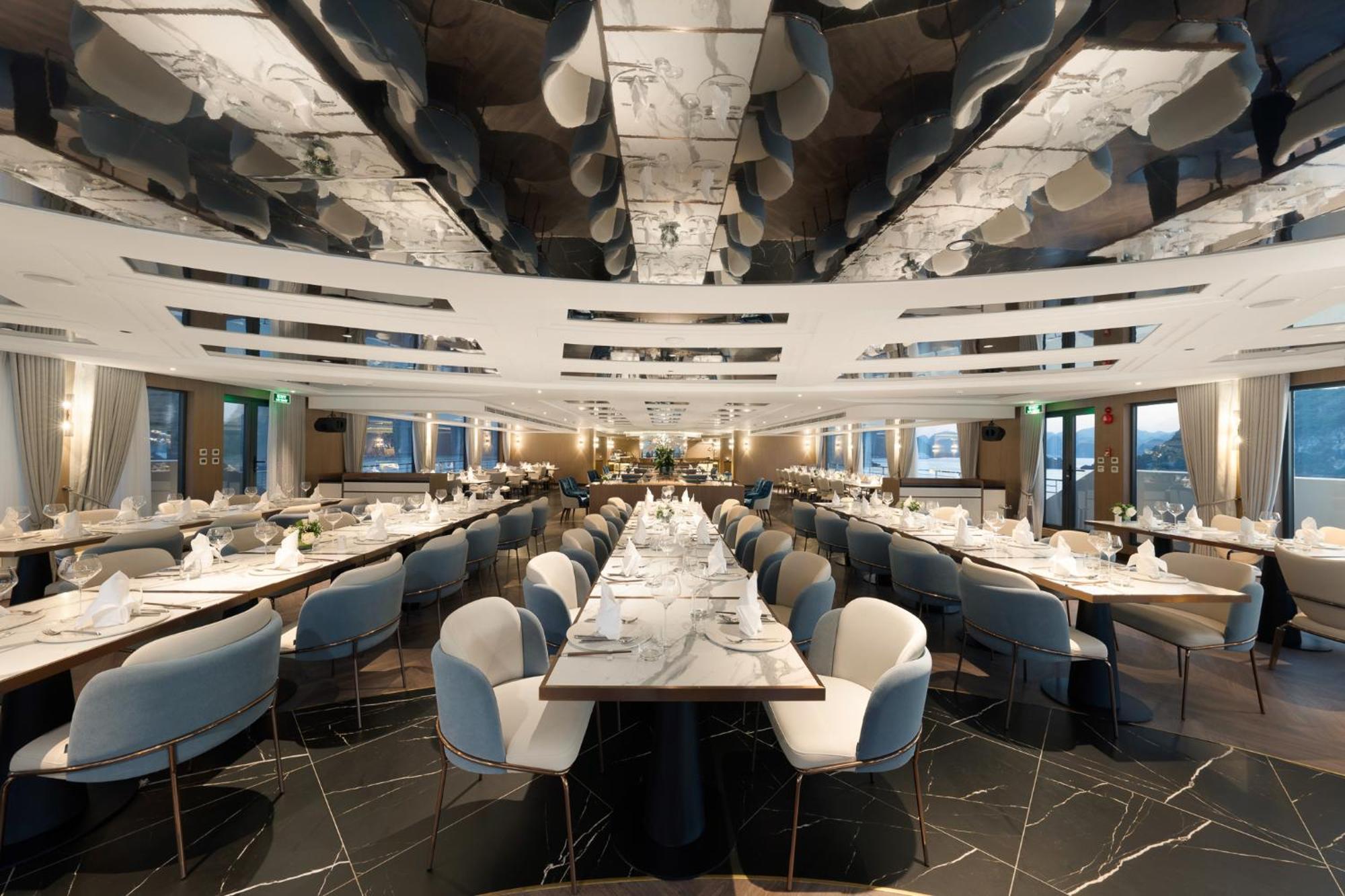 Hotel Grand Pioneers Halong Bay Cruise 1 Ha Long Exterior foto