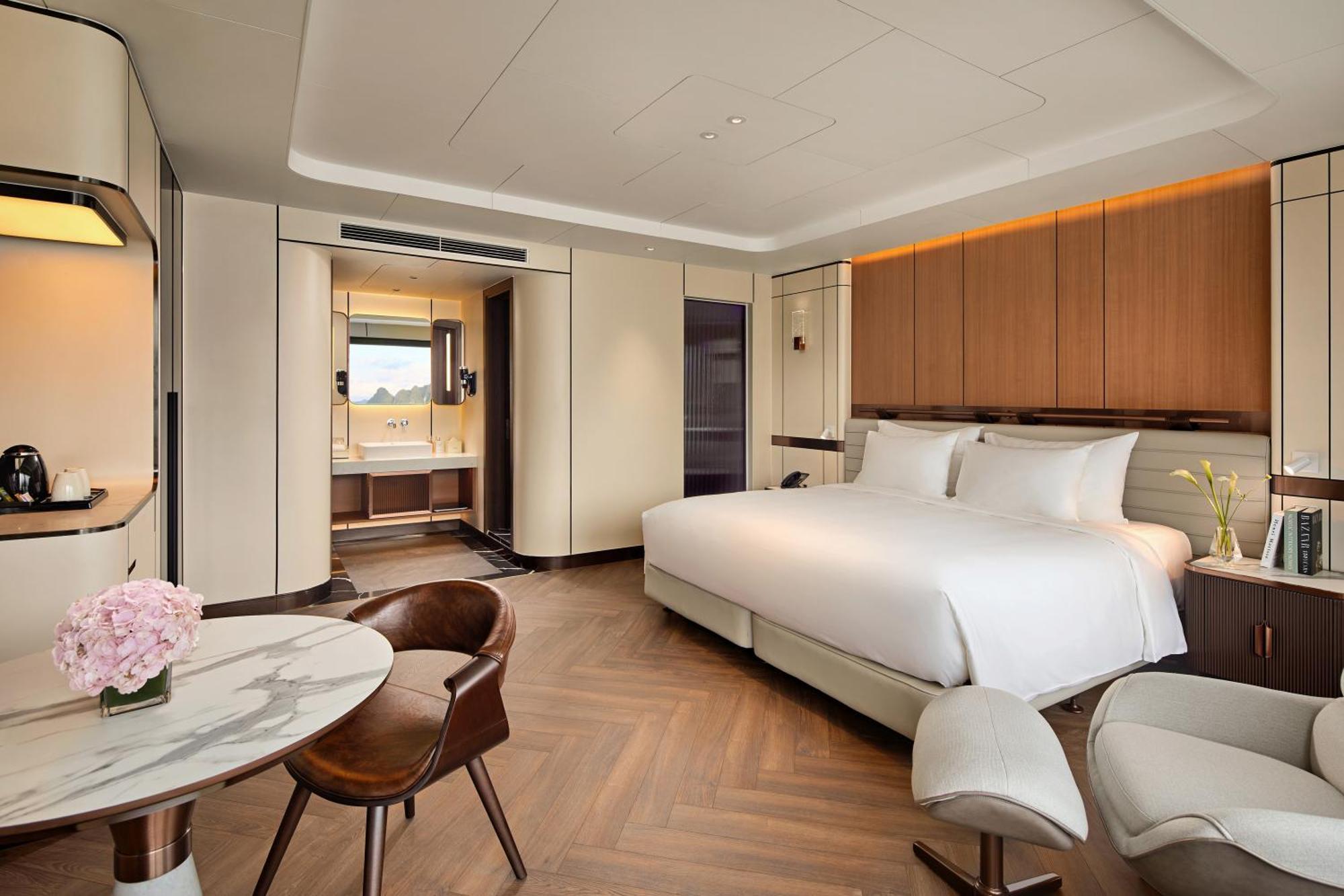 Hotel Grand Pioneers Halong Bay Cruise 1 Ha Long Exterior foto