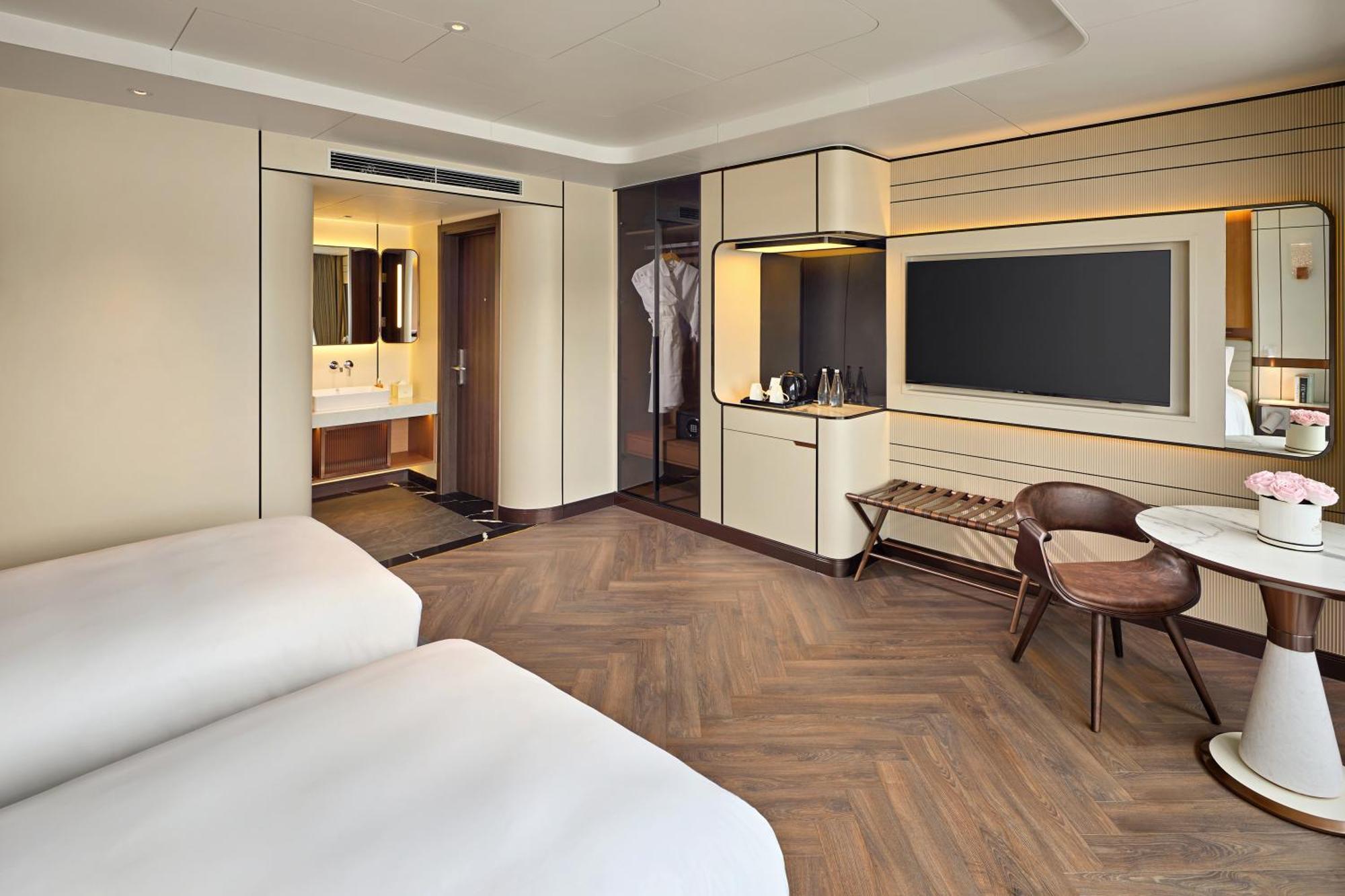 Hotel Grand Pioneers Halong Bay Cruise 1 Ha Long Exterior foto